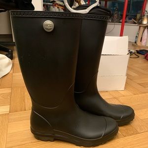 UGG womens Shelby Matte Rain Boot